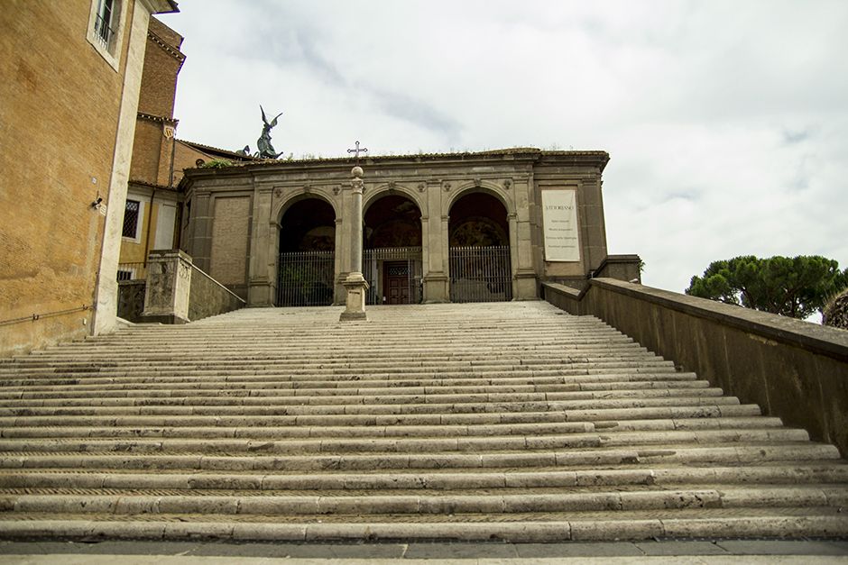 Базилика Санта-Мария-ин-Арачели