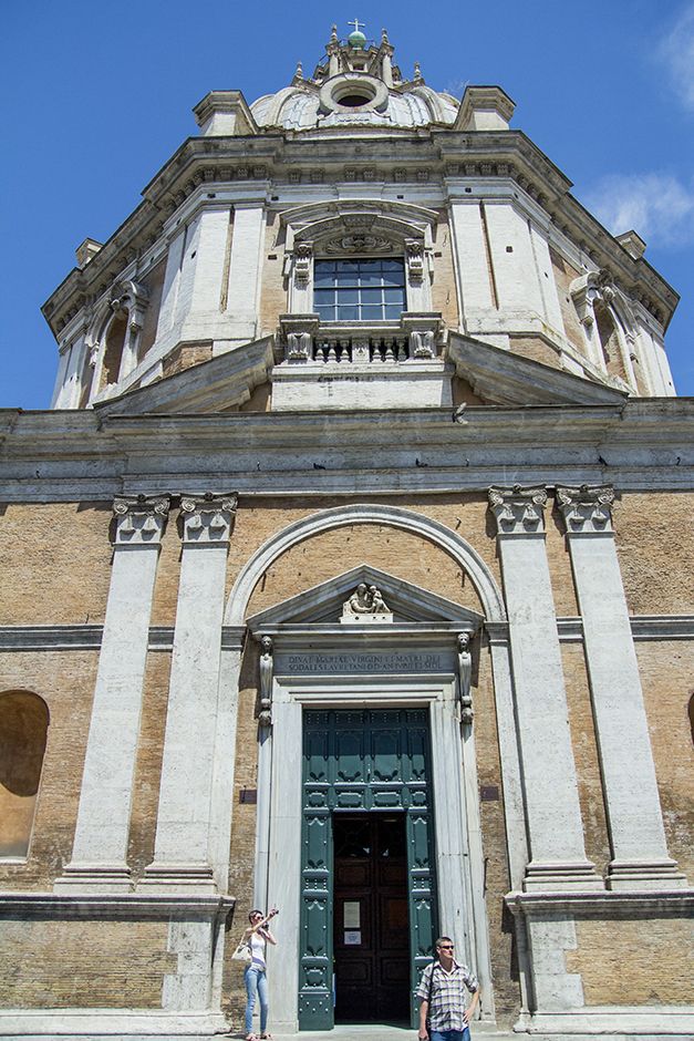 Церковь Санта Мария ди Лорето