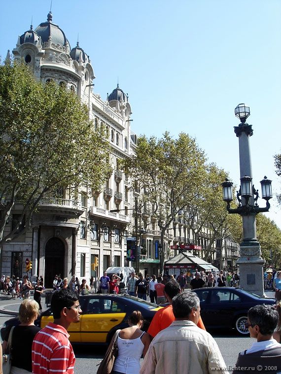 Главный бульвар Барселоны